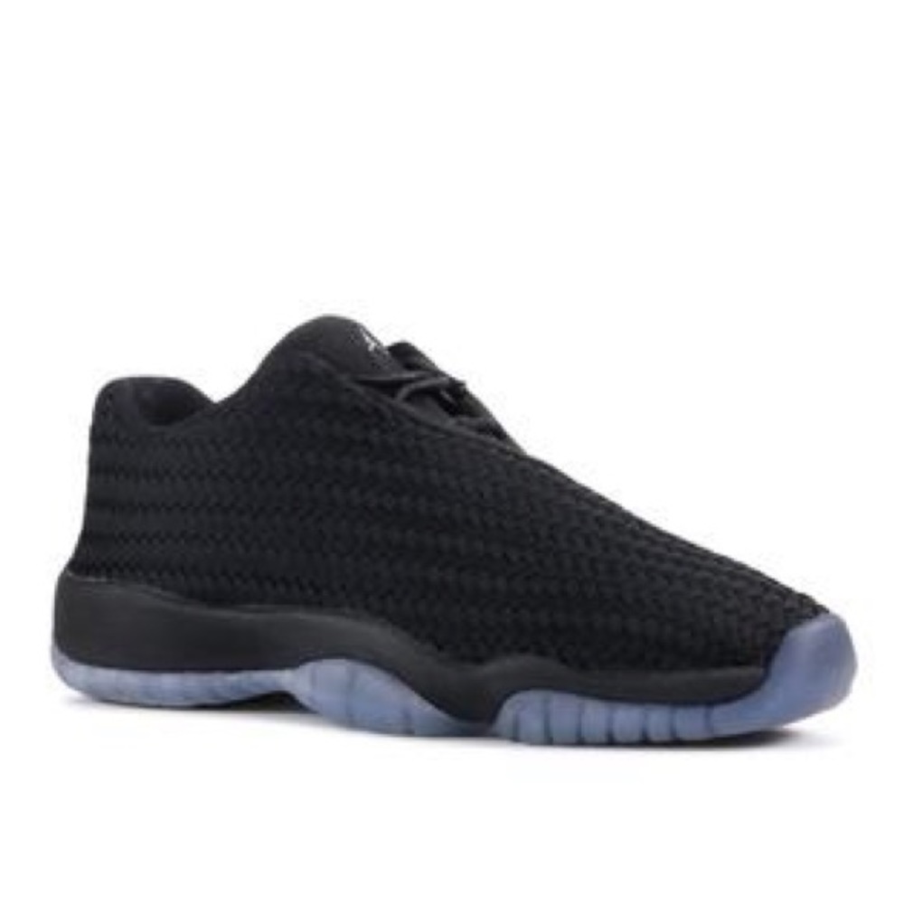 Boys Nike Air Jordan Low Back Size 6
